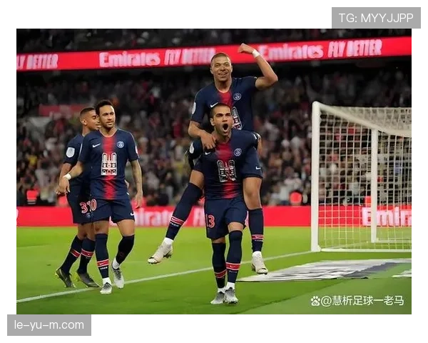 摩纳哥主帅祭出全新战术体系，球队状态回升迎来关键突破