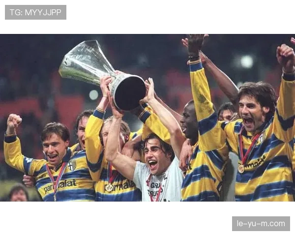 帕尔马边路爆发逆转取胜，速度制胜成关键