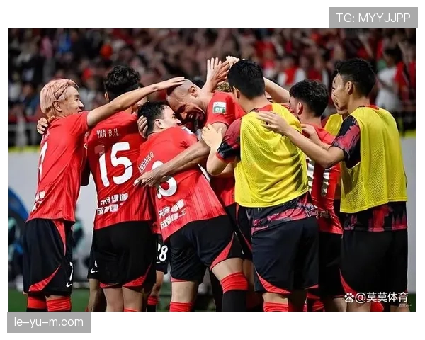 中超转会市场持续升温，各队加速重组积极备战新赛季