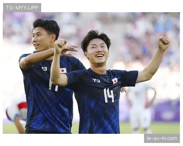 中国足球迎战日本，状态回暖引关注，历史性突破可期