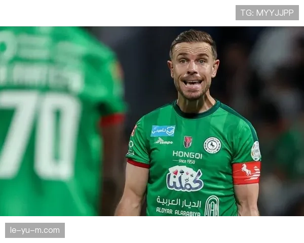 亨德森：展示出卓越贡献，助力球队重返竞技巅峰表现稳健