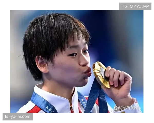 全红婵喝AD钙奶拿冠军，家里墙皮都掉了还在跳水？