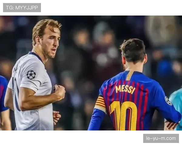 哈里·凯恩把车库当衣帽间，价位一看我笑到肚子疼